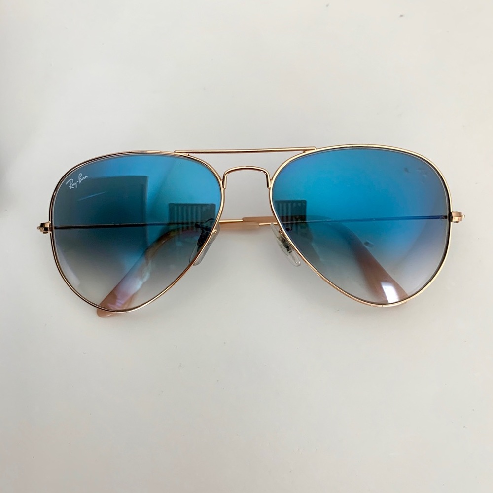 Ray ban aviator sunglasses